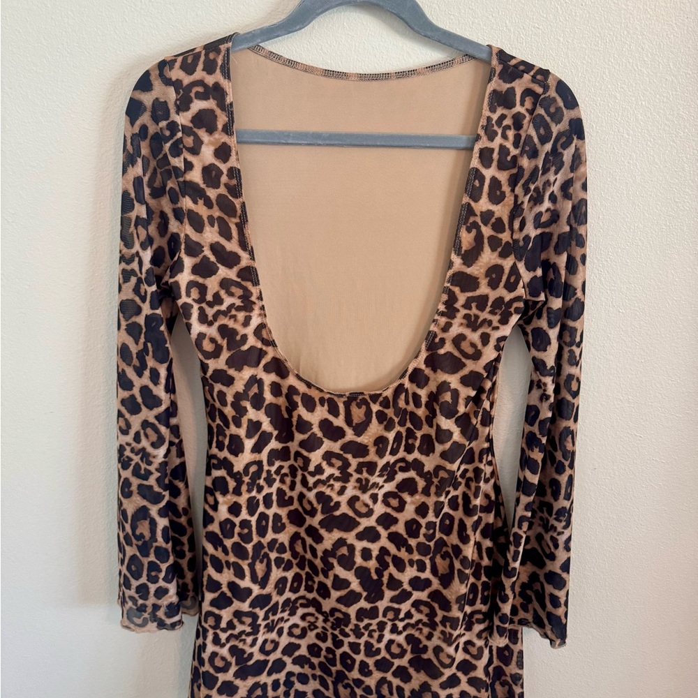 Backless Leopard Print Dress - Picture 2 of 6